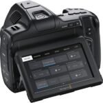 Blackmagic-Design-Pocket-Cinema-Camera-6K-Pro-Canon-EF.jpg