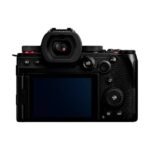 Panasonic-Lumix-S5-II.jpg