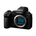 Panasonic-Lumix-S5-II.jpg